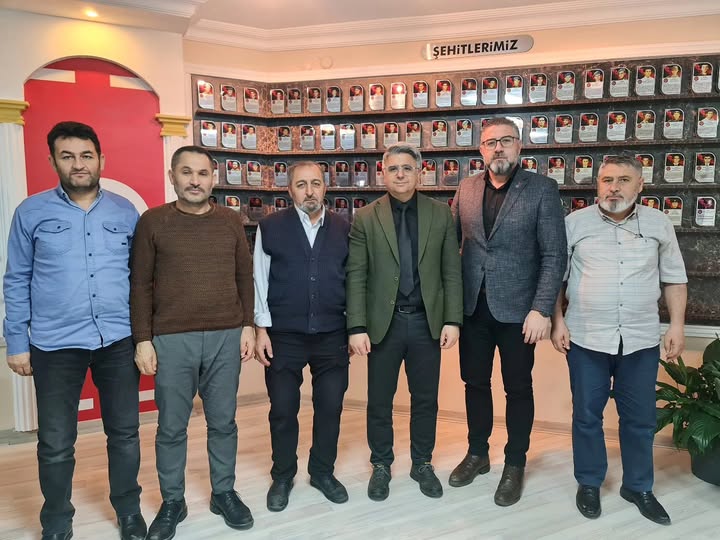 aile-ve-sosyal-hizmetler-il-mudurunun-dernegimize-ziyareti-1035