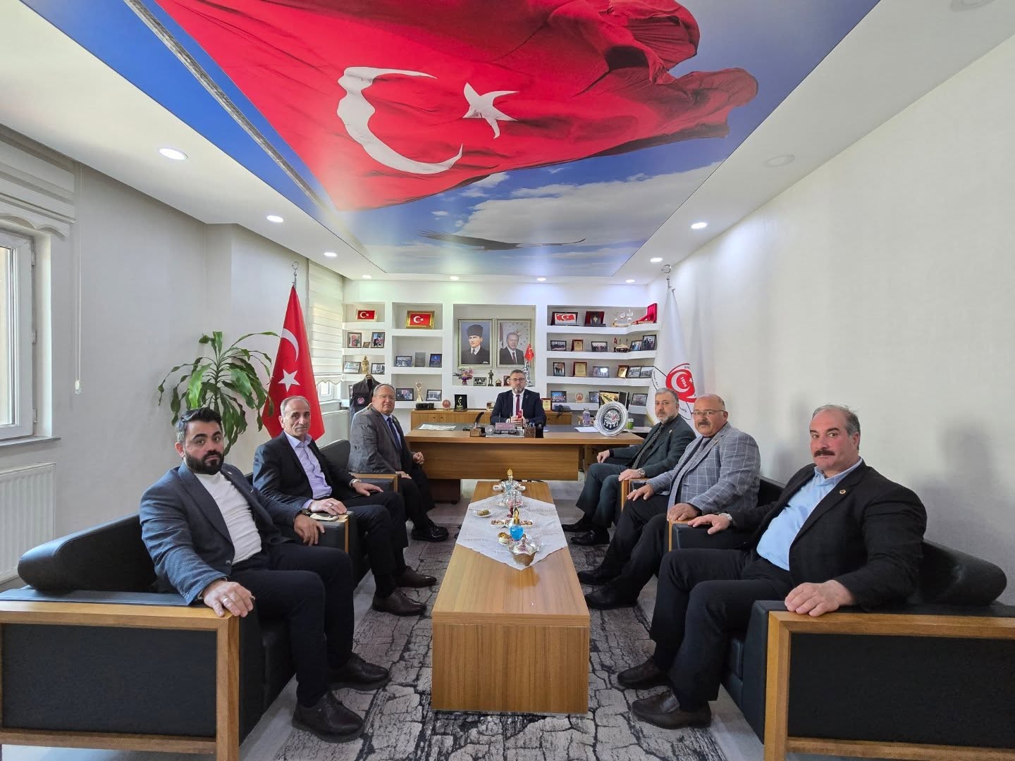 turkiye-muhtarlar-konfederasyonu-teskilatinin-dernegimize-ziyareti-1078