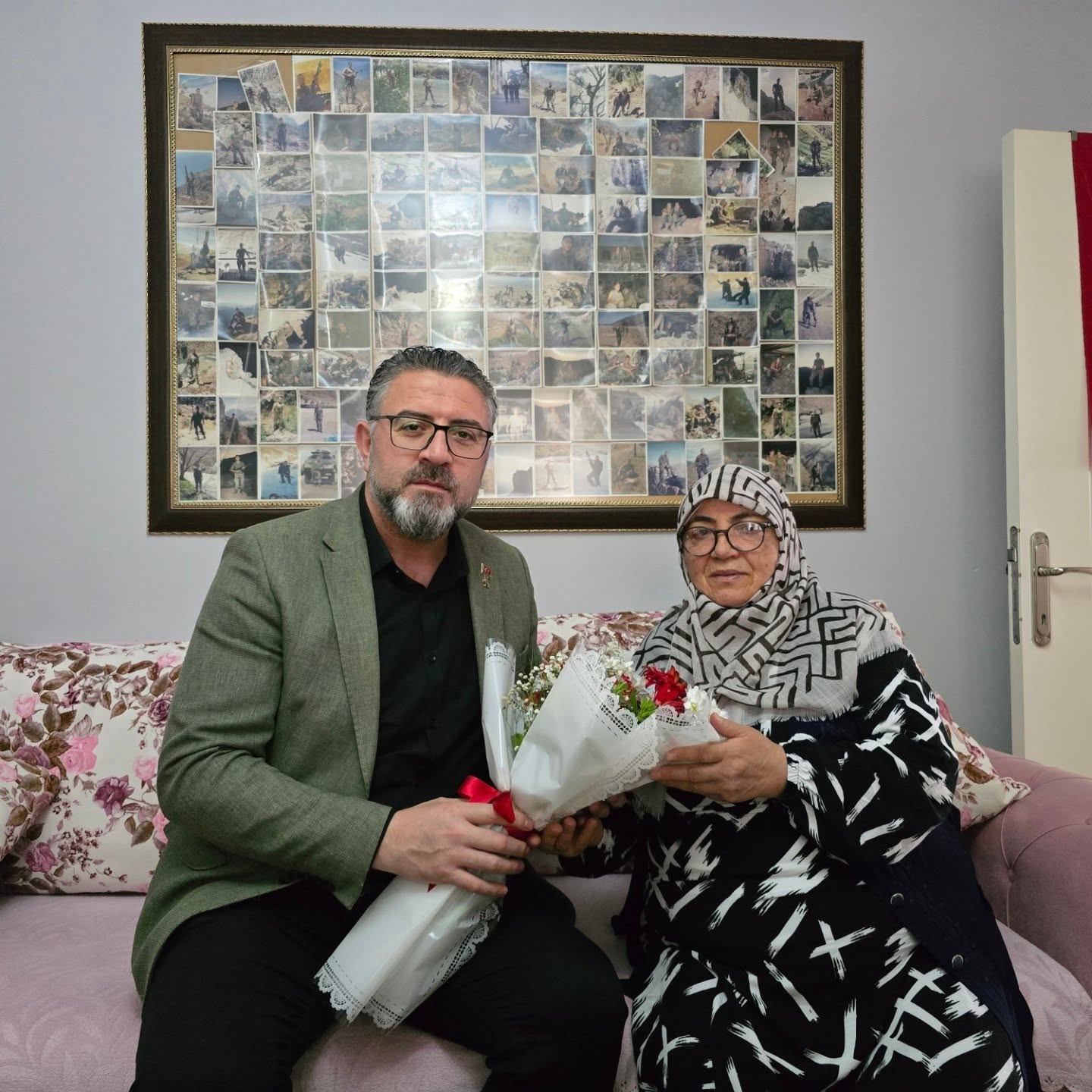en-cok-da-sizlerin-anneler-gunu-kutlu-olsun-1102