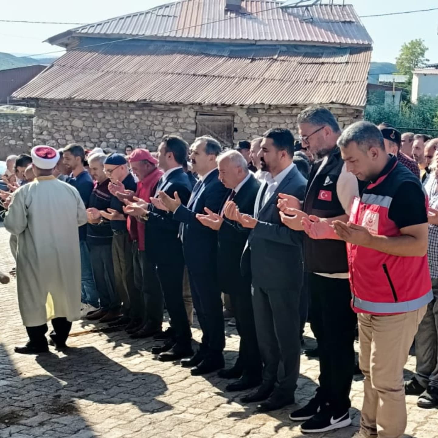 sehidimiz-mucahit-irmakin-babasina-veda-1123