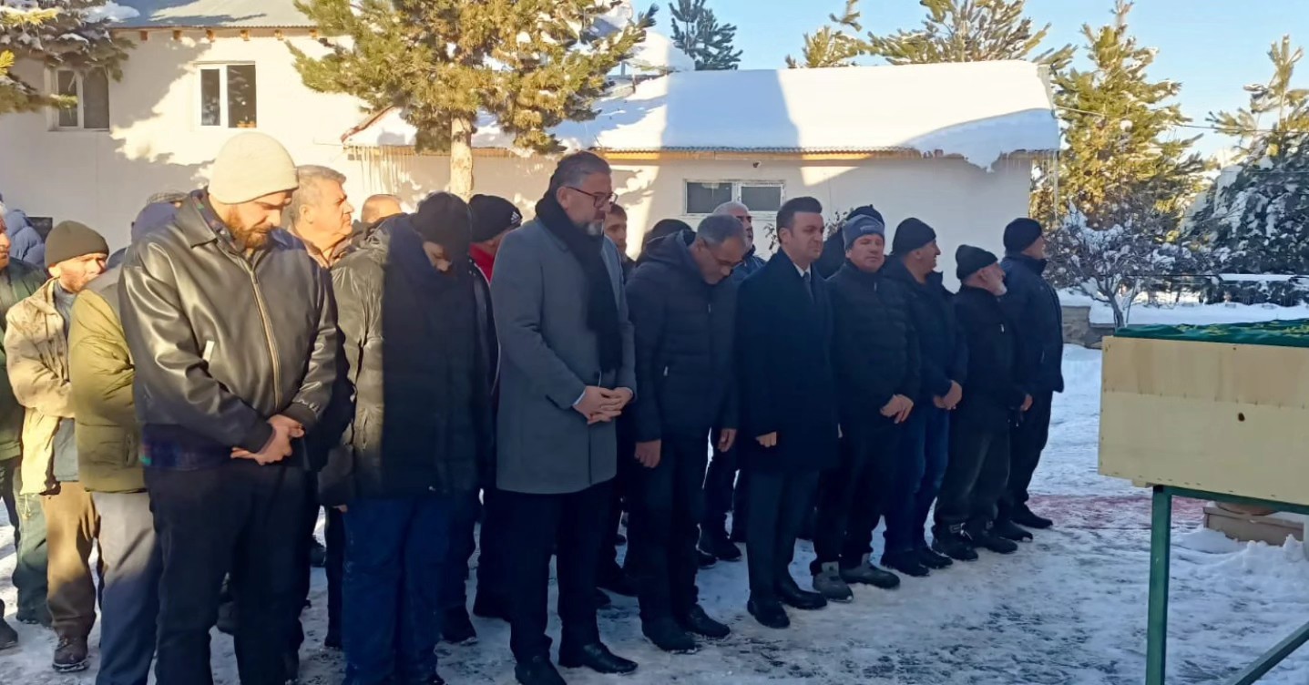 sehidimiz-metin-kurtun-babasini-son-yolculuguna-ugurladik-1291