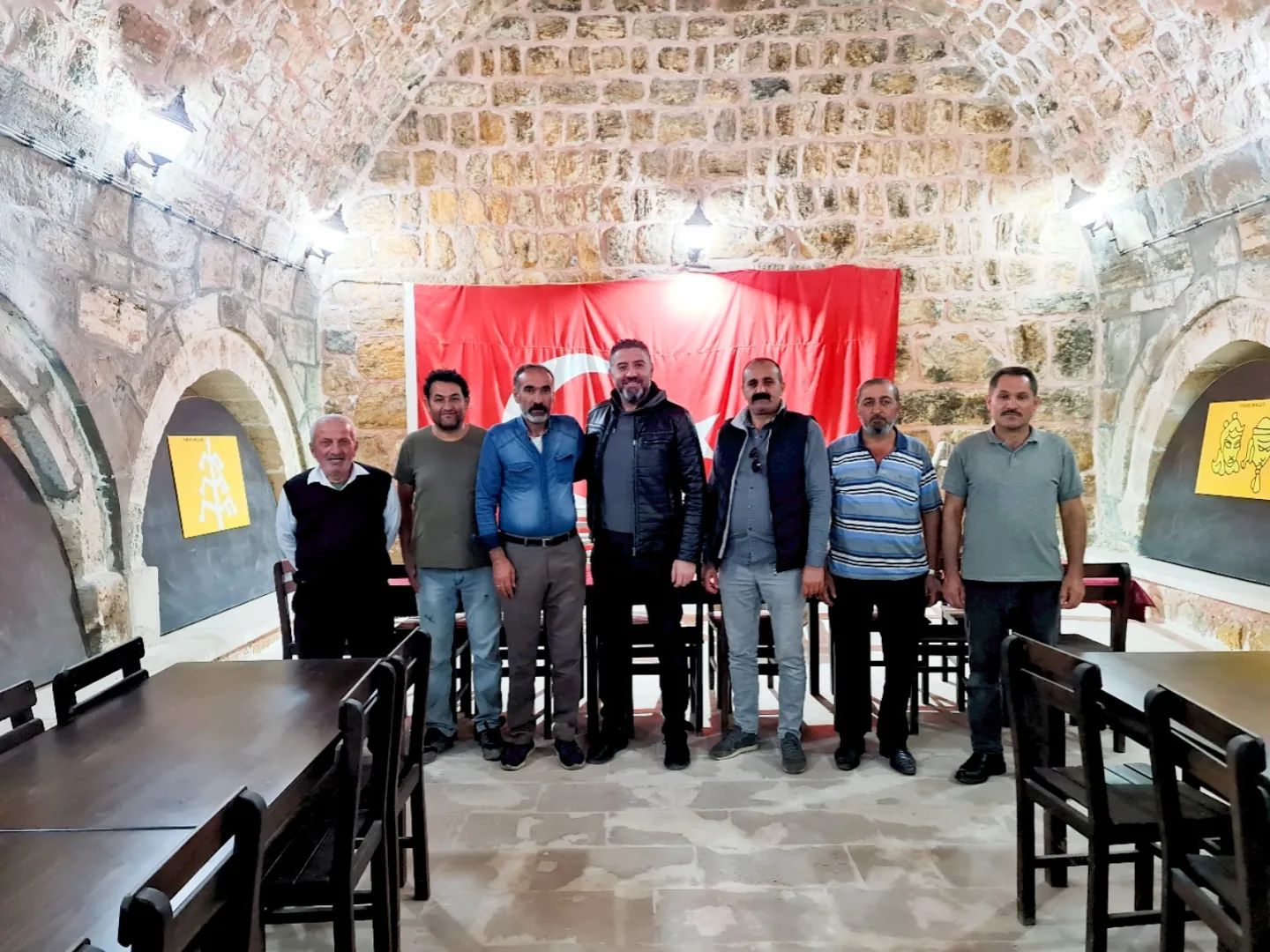 gazimiz-erol-golcukun-hanesine-ziyaret