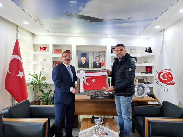 yozgat-vals-sayn-zya-polatn-dernegmze-zyaret