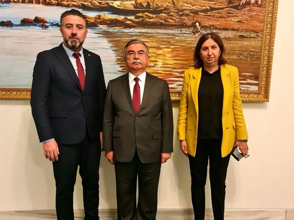 sivas-ak-parti-gurup-baskani-ismet-yilmaza-vekilimiz-semiha-ekinci-ile-ziyaret