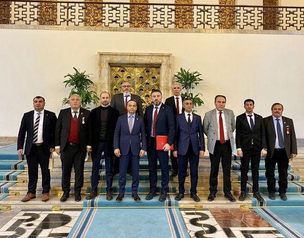 mhp-sivas-millet-vekili-ahmet-ozyureki-ziyaret