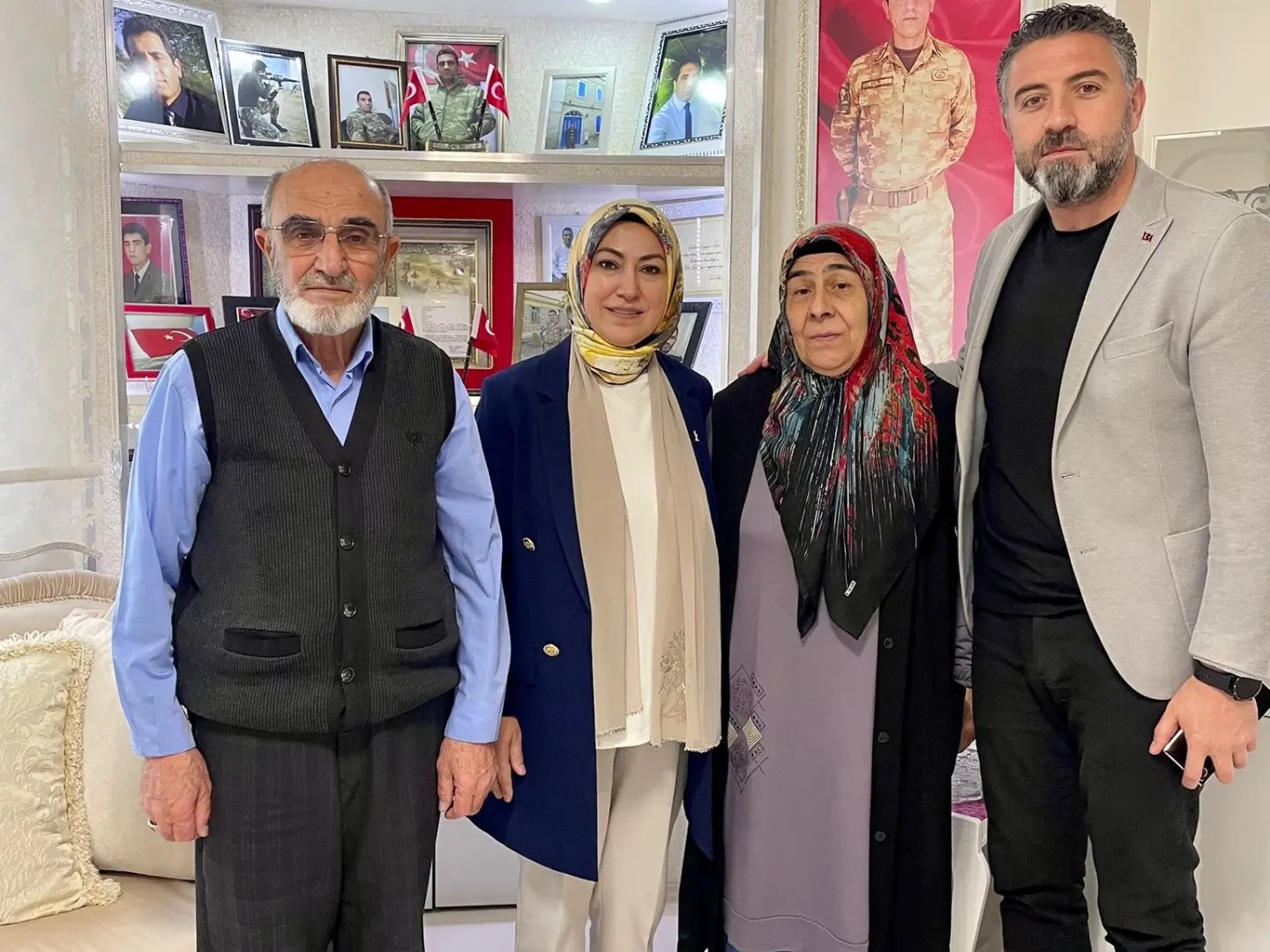 sehidimiz-erdal-cetinin-ailesine-ziyaret