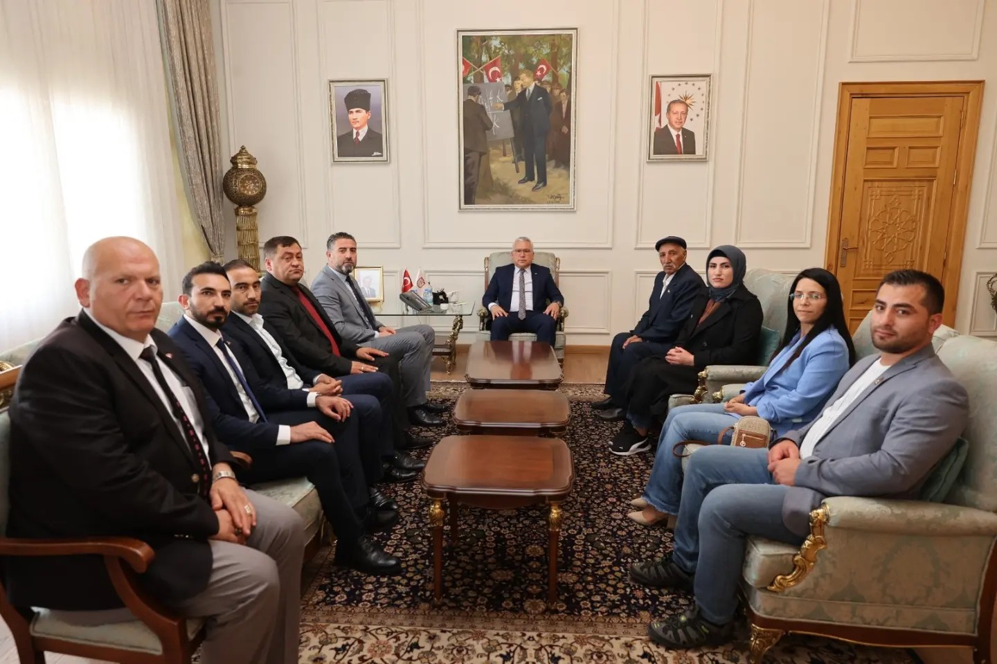 valmz-sayn-ylmaz-smsek-zyaret
