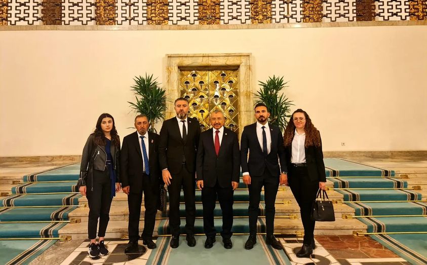 28-donem-istanbul-milletvekili-sayin-ismail-erdemi-makaminda-ziyaret-ettik