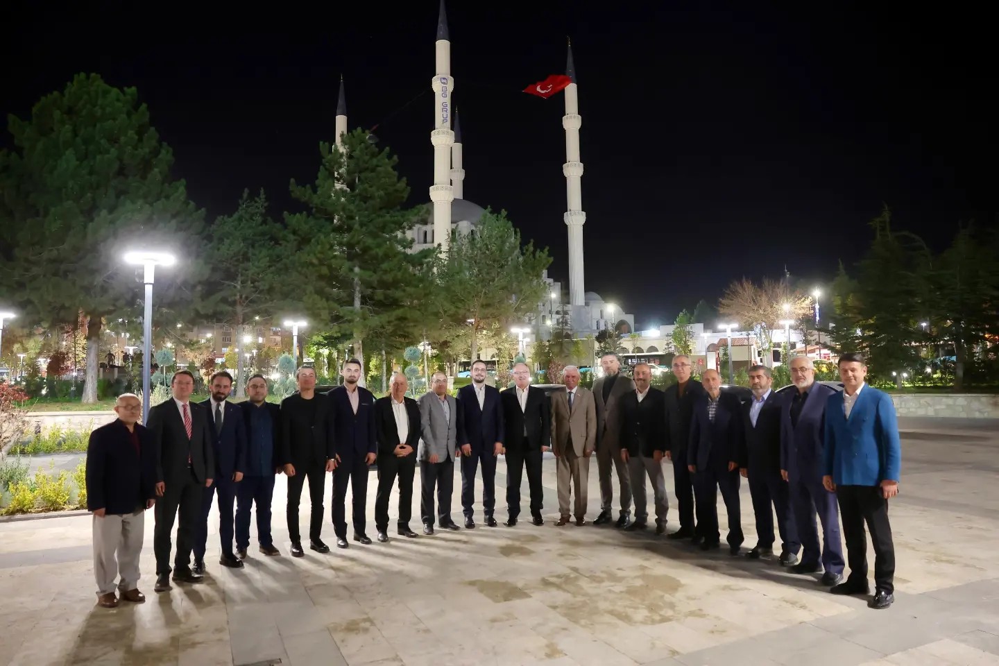 belediye-baskanimiz-hilmi-bilgin-ve-stk-uyeleri-ile-bir-araya-geldik
