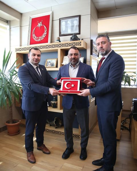 genclik-ve-spor-bakan-yardimcimiz-sayin-hamza-yerlikayayi-ziyaret-694