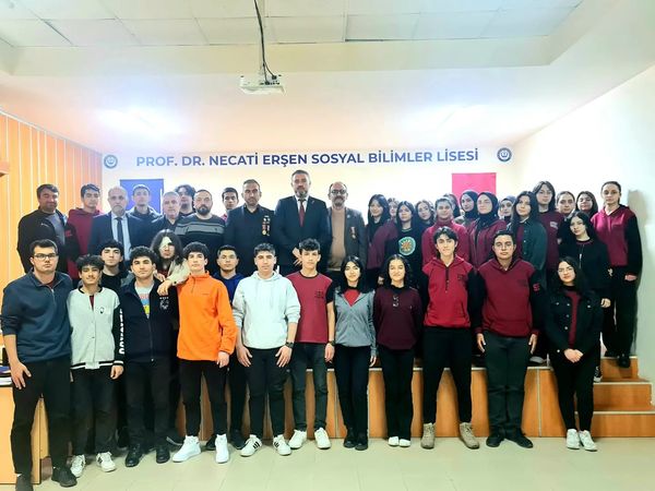 prof-dr-necati-ersen-sosyal-bilimler-lisesi-konferansimiz-702