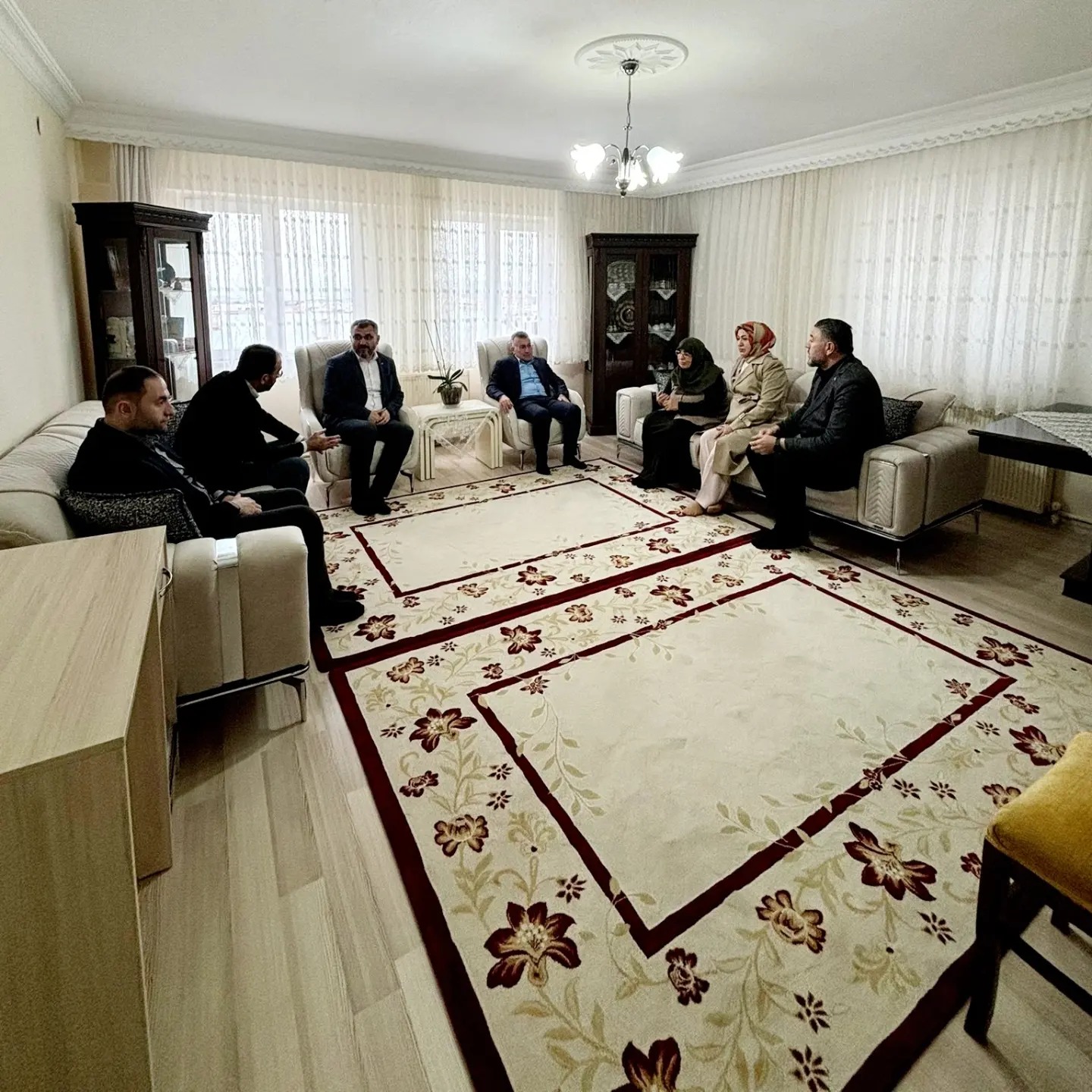 sehidimiz-ebubekir-ekincinin-ailesine-ziyaret-733