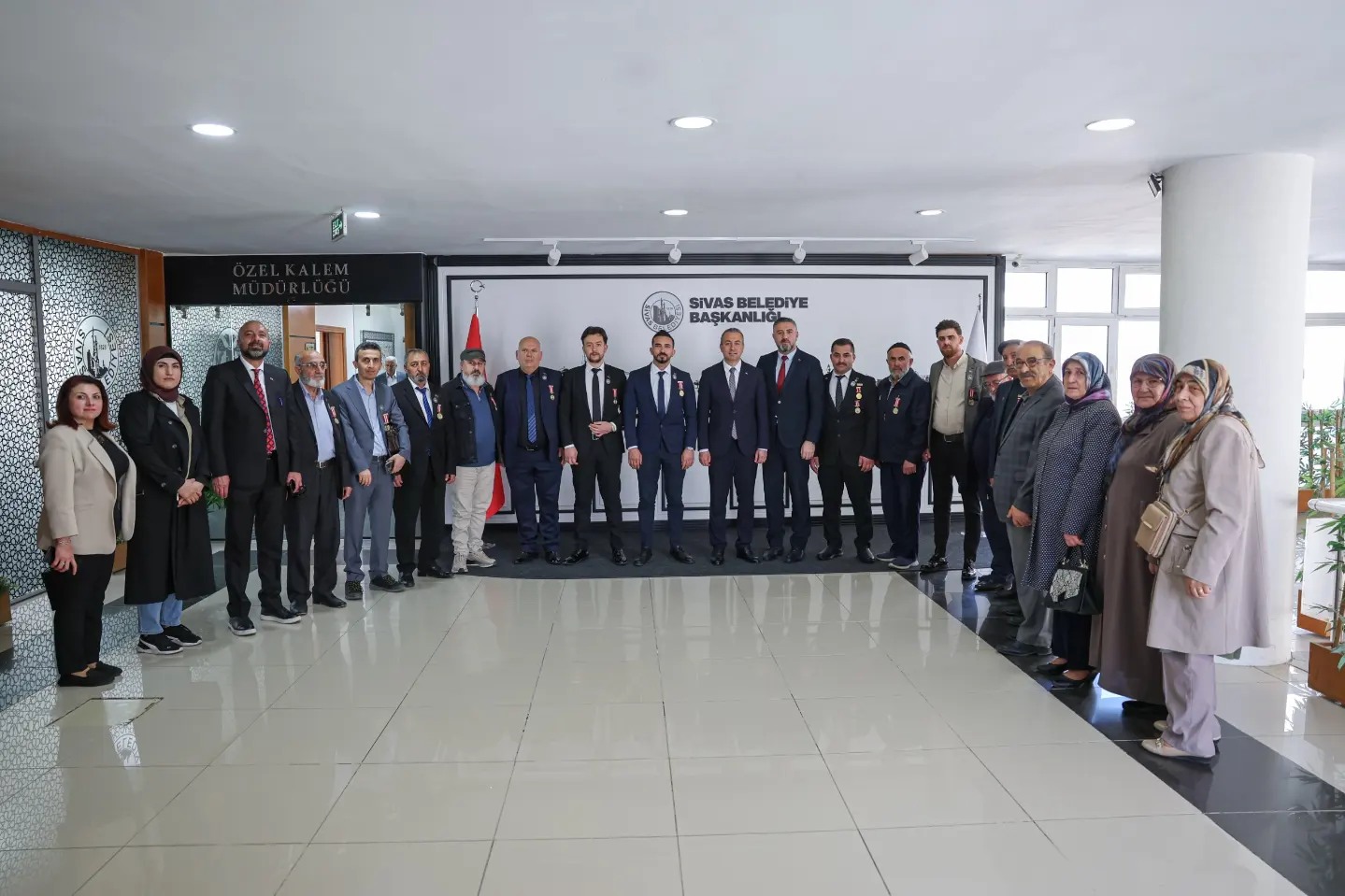 beledye-baskan-sayn-adem-uzuna-hayrl-olsun-zyaret-736