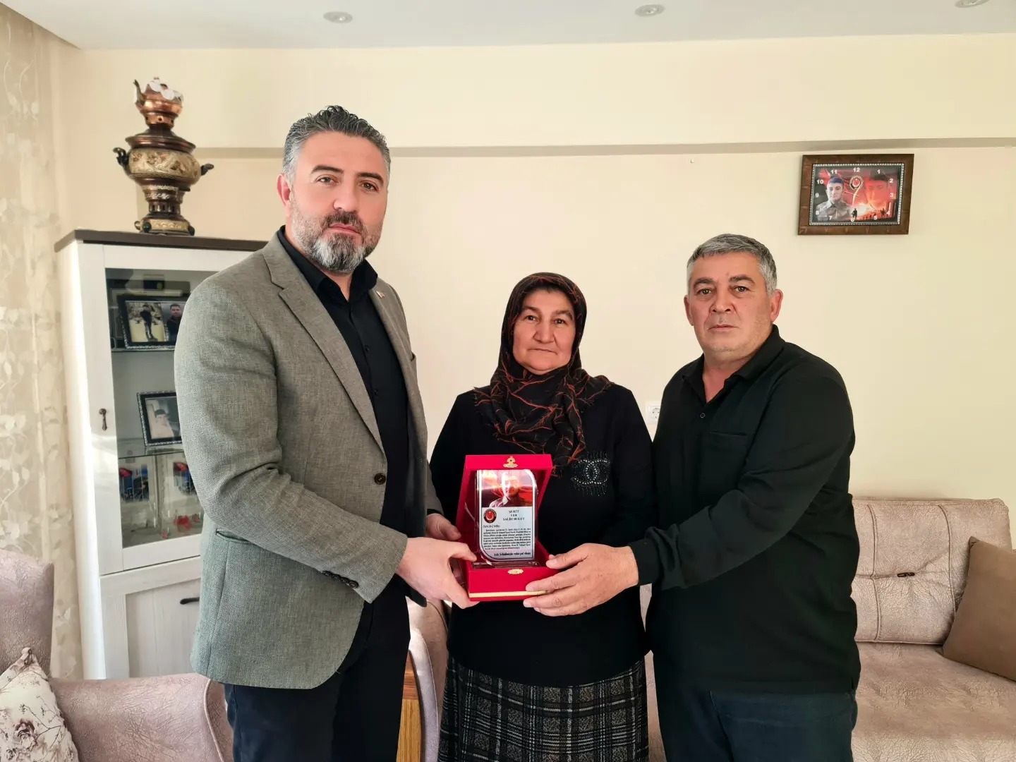 sehidimiz-salih-bulutun-ailesine-ziyaret-753