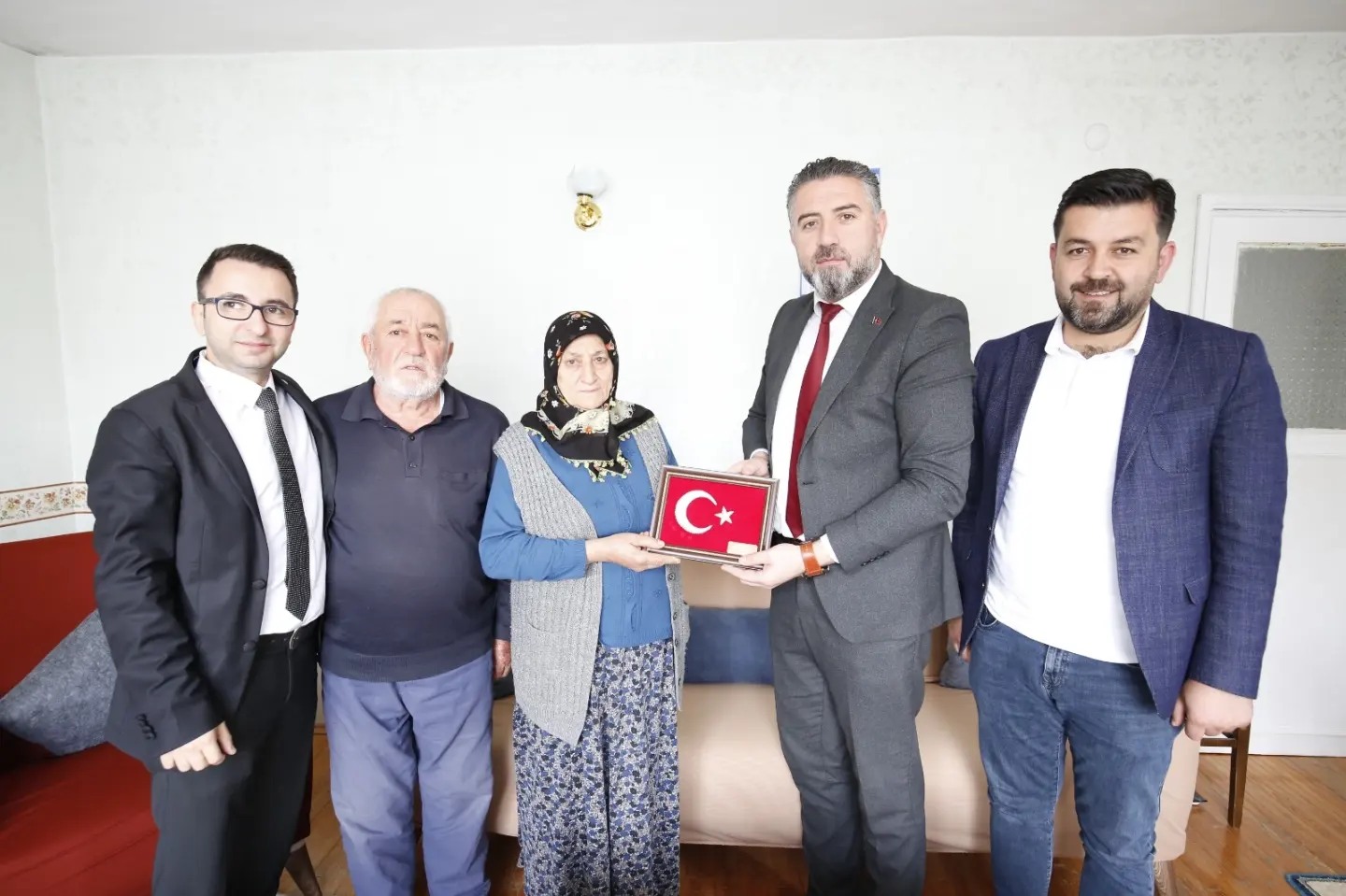 sehidimiz-bayram-yucenin-ailesine-ziyaret-780