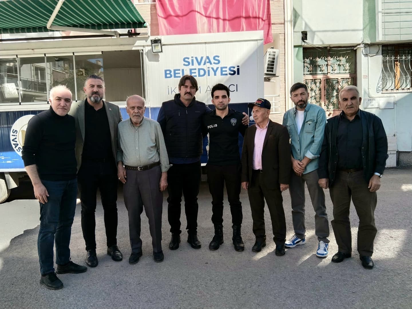cankirili-ailelerimizin-sehit-seyda-yilmazin-ailesine-ziyaret-904