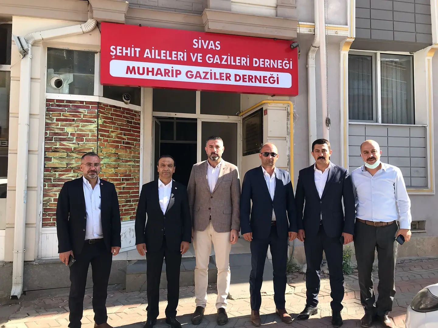 milliyetci-hareket-partisi-vekilinin-dernegimize-ziyareti